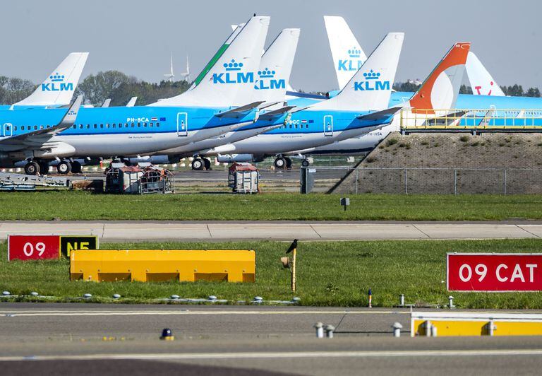Aviones de KLM en el aeropuerto de Amsterdam-Schiphol.