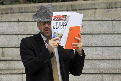 José Antonio Expósito oculta su cara a la salida de la Audiencia Provincial de Madrid.
