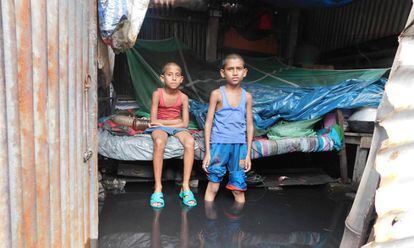 Niños en Shyampur, Daca (Bangladés).