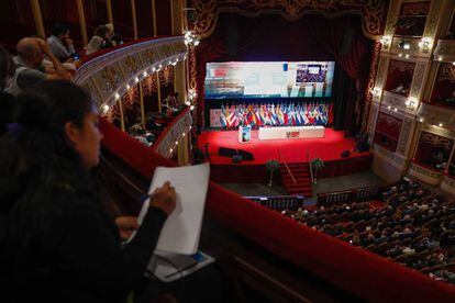 El Congreso de la Lengua Española, en el teatro San Martín de Córdoba (Argentina), este miércoles.