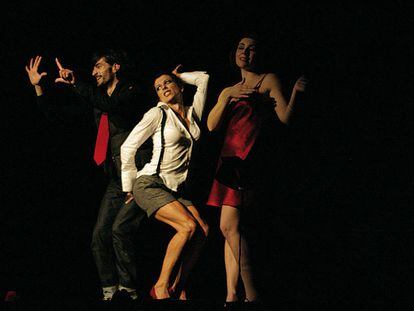 Escena de la obra teatral <i>La leyenda de Tara,</i> de la compañía De la Fé Dance.
