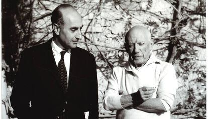Palau i Fabre con Picasso en Cannes en 1965.