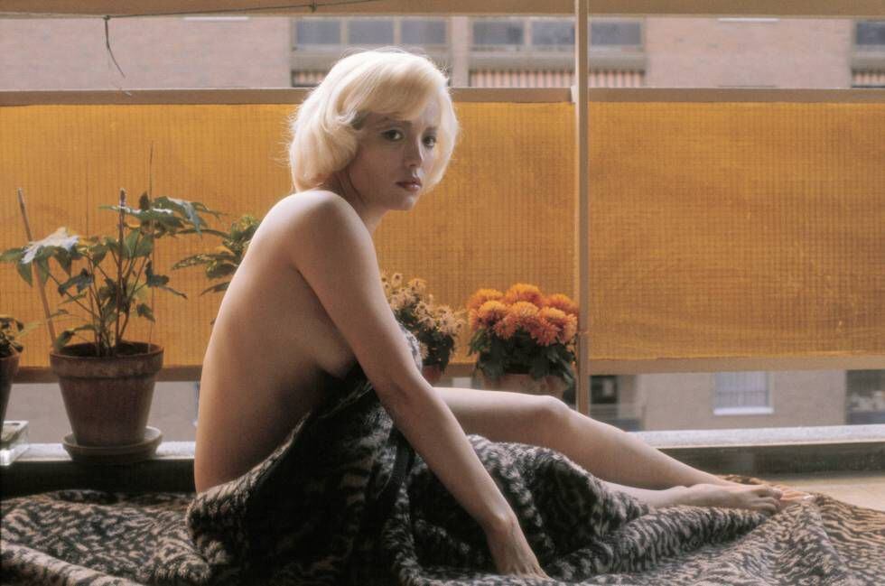 Agata Lys, la actriz del destape que se atrevió a meterse en la piel de una mujer transexual en 'El transexual' (1977).