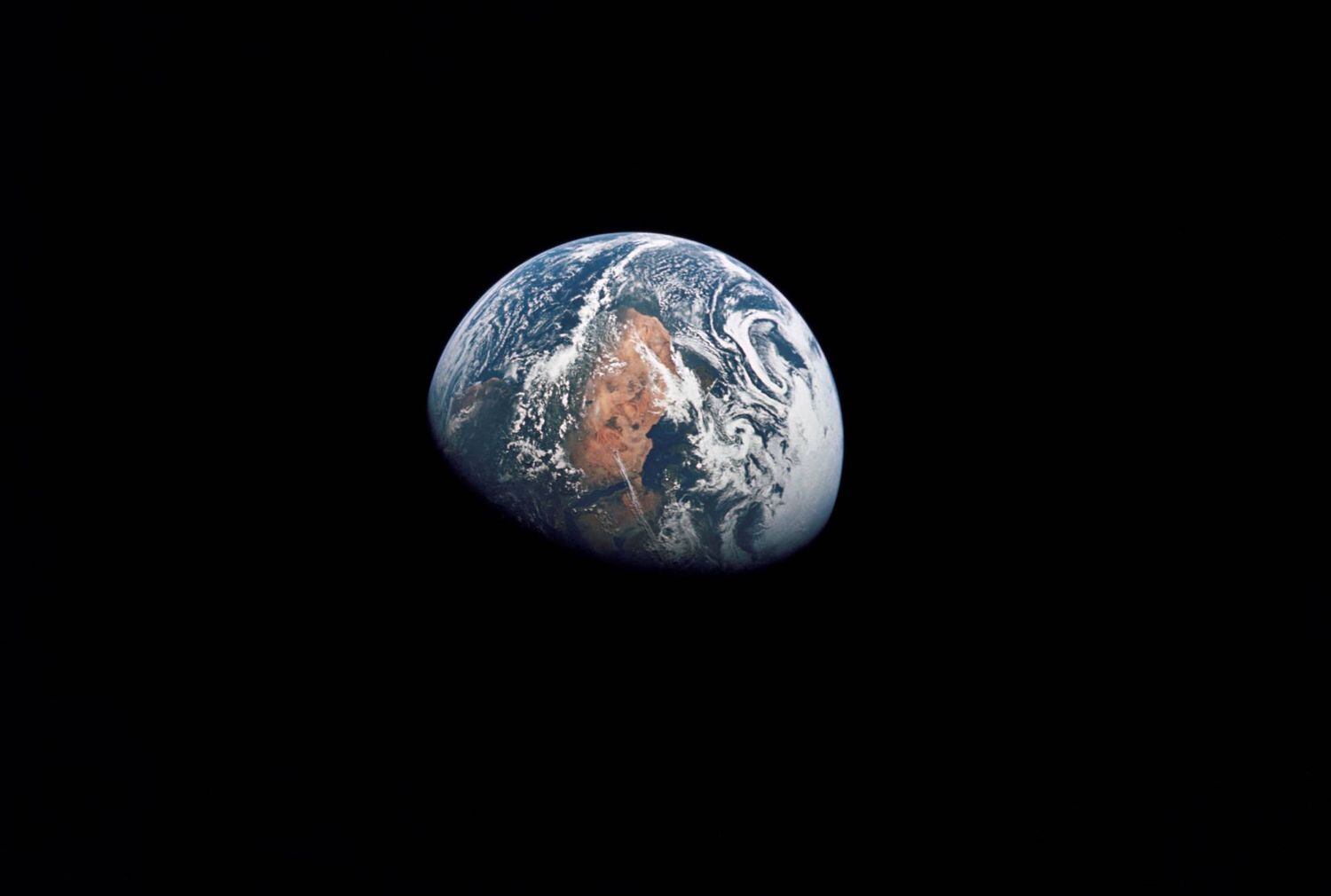 Una fotografía de la Tierra tomada por la misión Apollo 10 a 161.000 kilómetros de distancia.