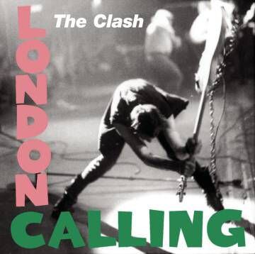 Portada del disco 'London calling' con una foto de Paul Simonon atizando su bajo contra el suelo.
