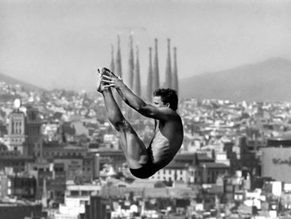 Entrenaments de salt de trampolí als Jocs de Barcelona.