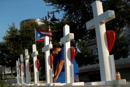 Homenajes a los asesinados en Orlando. 