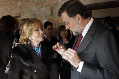 La presidenta de Madrid, Esperanza Aguirre, y el del PP, Mariano Rajoy. Ambos han sido ministros de Educación.