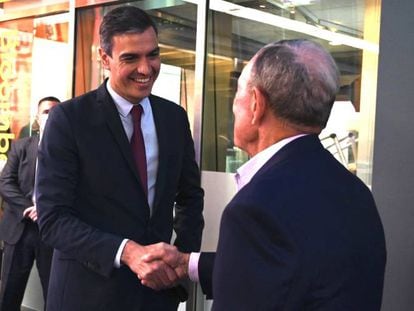 Pedro Sánchez en su encuentro con Michael Bloomberg.