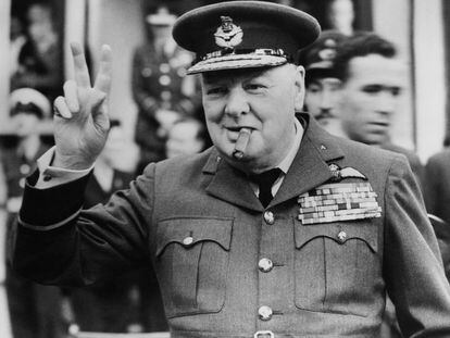 Winston Churchill (1874 - 1965) en Croydon, 1948. 