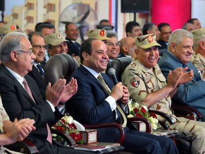 El presidente Abdelfat&aacute; al Sisi interviene en un acto, este martes en El Cairo 