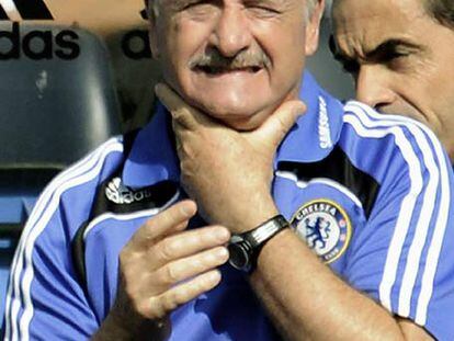 Scolari, en el banquillo durante un partido del Chelsea.