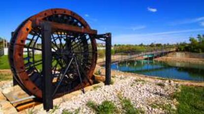 Molino de agua en el Jardín Botánico de Castilla-La Mancha, en Albacete.