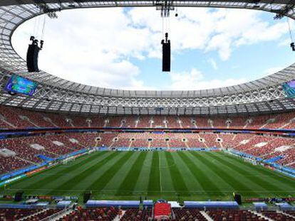 La gran fiesta del fútbol arranca y examina el impacto que tendrá el videoarbitraje y la capacidad de Rusia para afrontar las amenazas del terrorismo y de sus ‘hooligans’