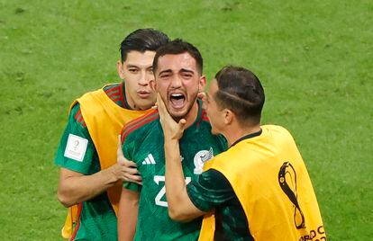 Luis Chávez celebra su gol contra Arabia Saudí, este miércoles en Doha.