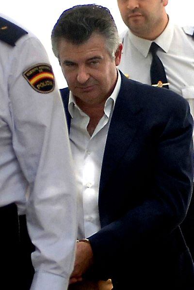 Juan Antonio Roca es trasladado a los juzgados de Marbella para declarar ante el juez instructor en mayo de 2006