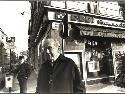 El escritor Graham Greene, en Niza (Francia), en una imagen no fechada.