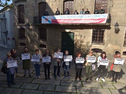 Protesta para reclamar a los Franco que devuelvan la Casa Cornide de A Coruña al patrimonio público celebrada en septiembre de 2017.