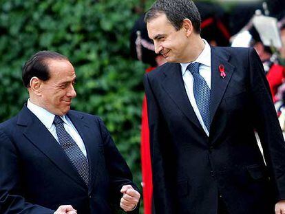 Silvio Berlusconi (izquierda) y José Luis Rodríguez Zapatero, en Roma.