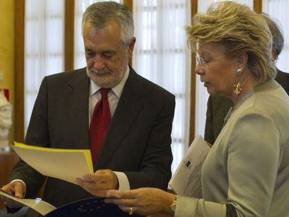 Gri&ntilde;&aacute;n ayer con la vicepresidenta de la CE, Viviane Reding.