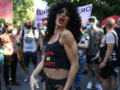 La artista Samantha Hudson, en la manifestación del Orgullo Crítico, en Madrid, el pasado 29 de junio.