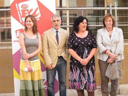 Gaspar Llamazares con Marina Albiol y Marga Sanz.