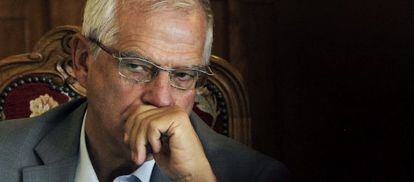 L'expresident del Parlament Europeu Josep Borrell, moments abans de la seva intervenció a la Universitat Menéndez Pelayo.
