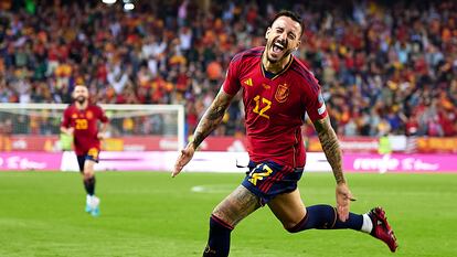 Joselu después de marcar el tercer gol de España.