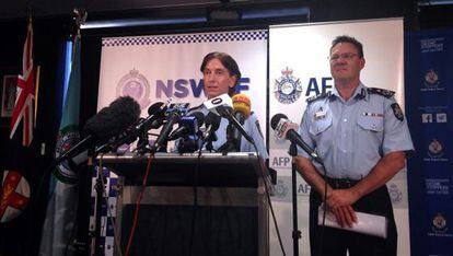 La polic&iacute;a australiana en una conferencia de prensa.