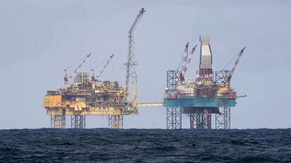 Plataforma petrol&iacute;fera en el mar del Norte.