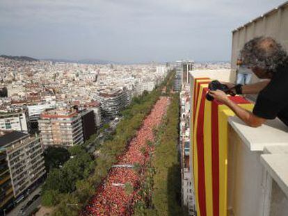 Multitudinaria manifestación en Barcelona por la libertad de los presos independentistas