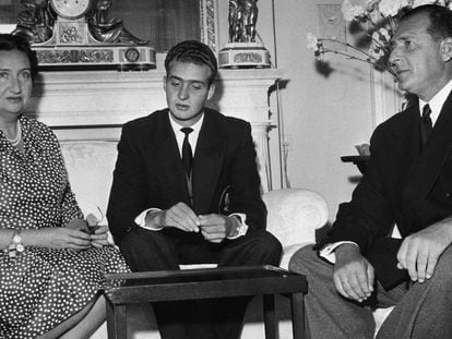 (Original Caption) 7/20/1957-Don Juan of Spain, his wife Dona Maria and son Juan Carlos. Royal Family of Spain in Switzerland.