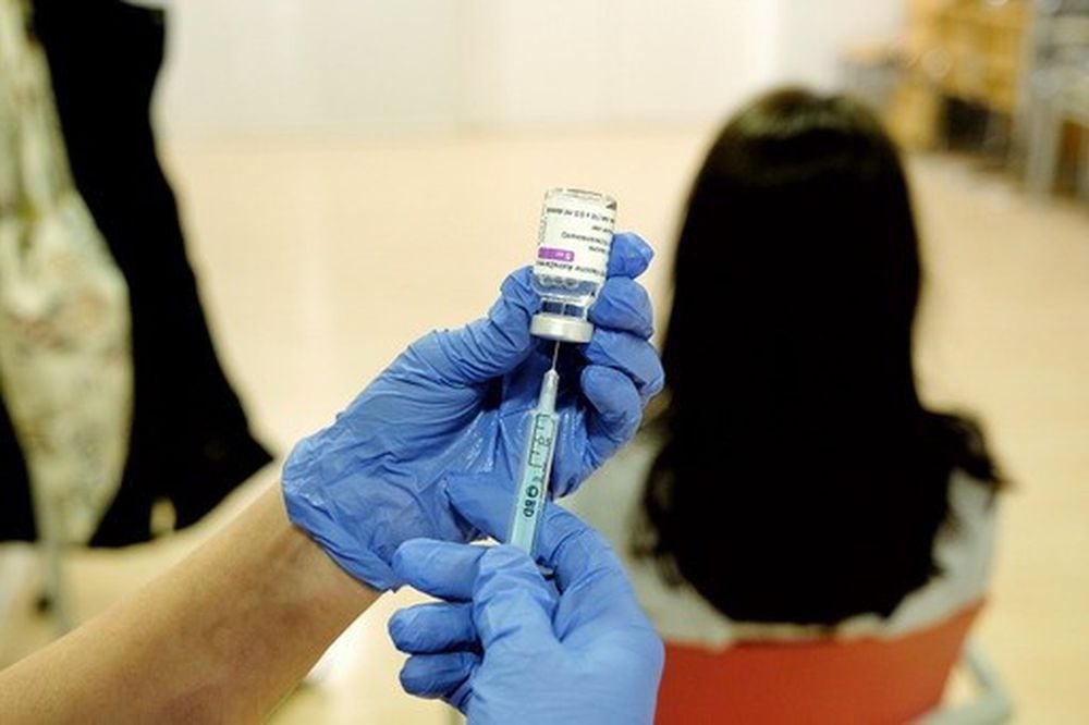 Health care to prioritize the vulnerabilities of the AstraZeneca vaccine |  Sociedad