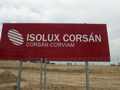 Isolux se parte en tres y mantiene en el alambre a 4.000 empleados