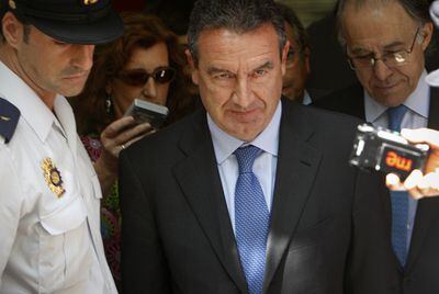 El exdiputado del PP Jesús Merino, a la salida del Tribunal Supremo tras declarar en julio de 2009.
