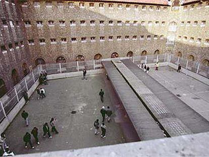 Patio de la prisión de La Santé, en París, de la que consiguió escapar en agosto pasado Ismael Berasategi.