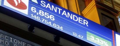Cotizaci&oacute;n de las acciones del Banco Santander, que en el momento de la suspensi&oacute;n se negociaban a 6,856 euros con una subida del 3,33 %.