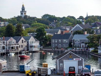 La ciudad de Nantucket (Massachusetts), ubicada en la isla homónima, frente a la costa este de Estados Unidos.   