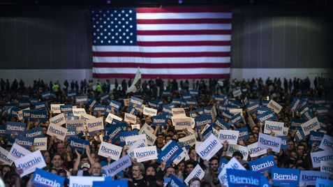 Los Angeles (United States), 02/03/2020.- Supporters hold placards during a campaign rally for US Democratic presidential candidate Senator Bernie Sanders at the Los Angeles Convention Center in Los Angeles, USA, 01 March 2020. Democratic Super Tuesday Elections will take place on 03 March. (Elecciones, Estados Unidos) EFE/EPA/ETIENNE LAURENT