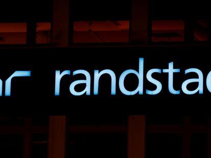 Logo de Randstad en su edificio de Zurich (Suiza).