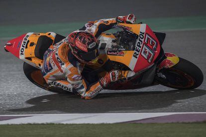 Marc Marquez hoy durante los tests de MotoGP en Doha.