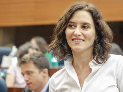 Isabel Díaz Ayuso, este miércoles en la Asamblea de Madrid. En vídeo, los momentos más destacados del segundo día de debate de la investidura.