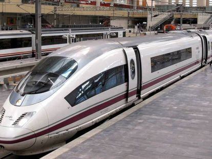 Tren de alta velocidad de Renfe.