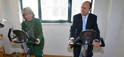 Aguirre y Lamela inauguran un centro de salud de Vallecas en 2007.