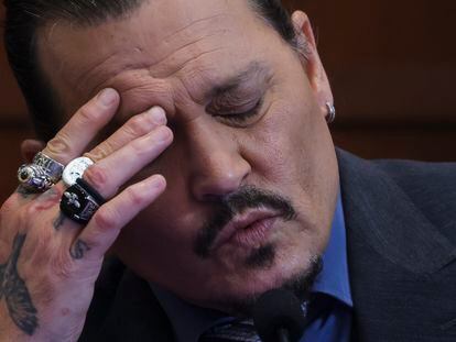 Johnny Depp, durante su declaración de este miércoles en el juicio contra Amber Heard.