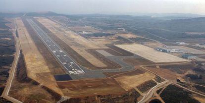 Las pistas del aeropuerto de Castell&oacute;n.