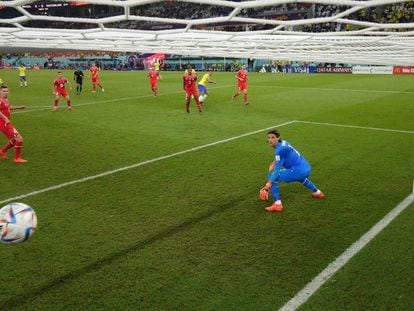 Casemiro anota su gol ante Suiza este lunes en la segunda jornada de la fase de grupos del Mundial de Qatar 2022.