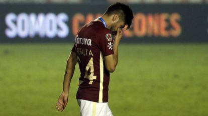 Oribe Peralta durante la final de vuelta contra Tigres