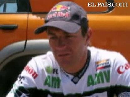 El piloto sigue en el Dakar pese a la penalización y termina segundo la octava etapa