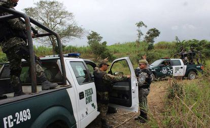 Operativo policial para la búsqueda de cinco jóvenes en Veracruz.